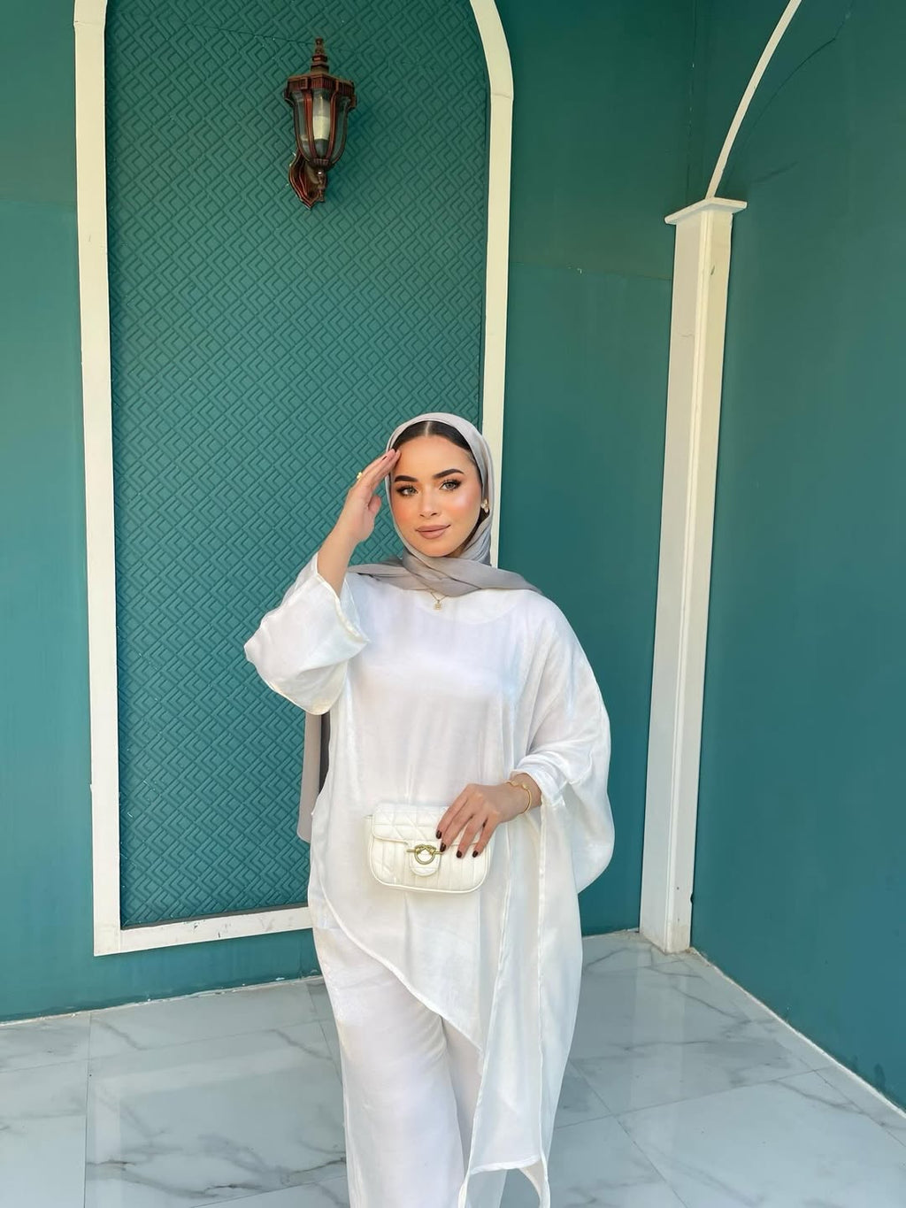 White Thuray Suit