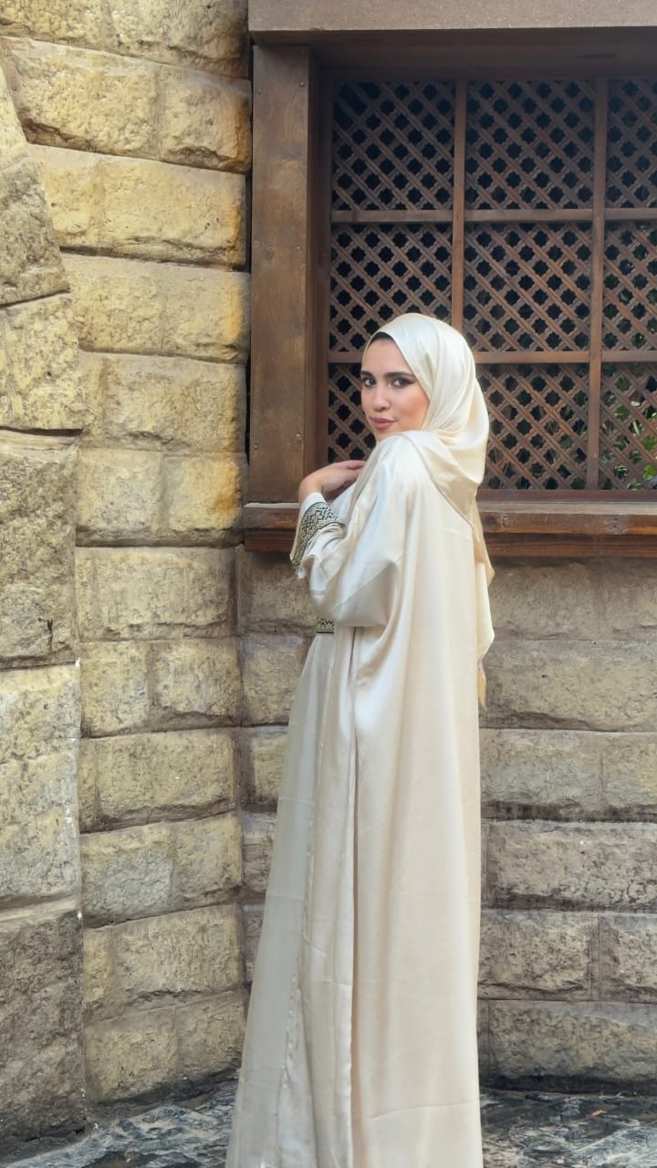 Wakar Abaya Biege