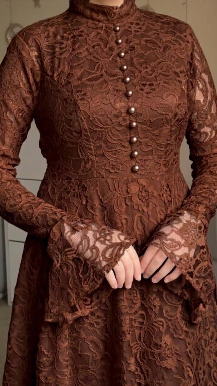 Brown Dalal Dantil Dress